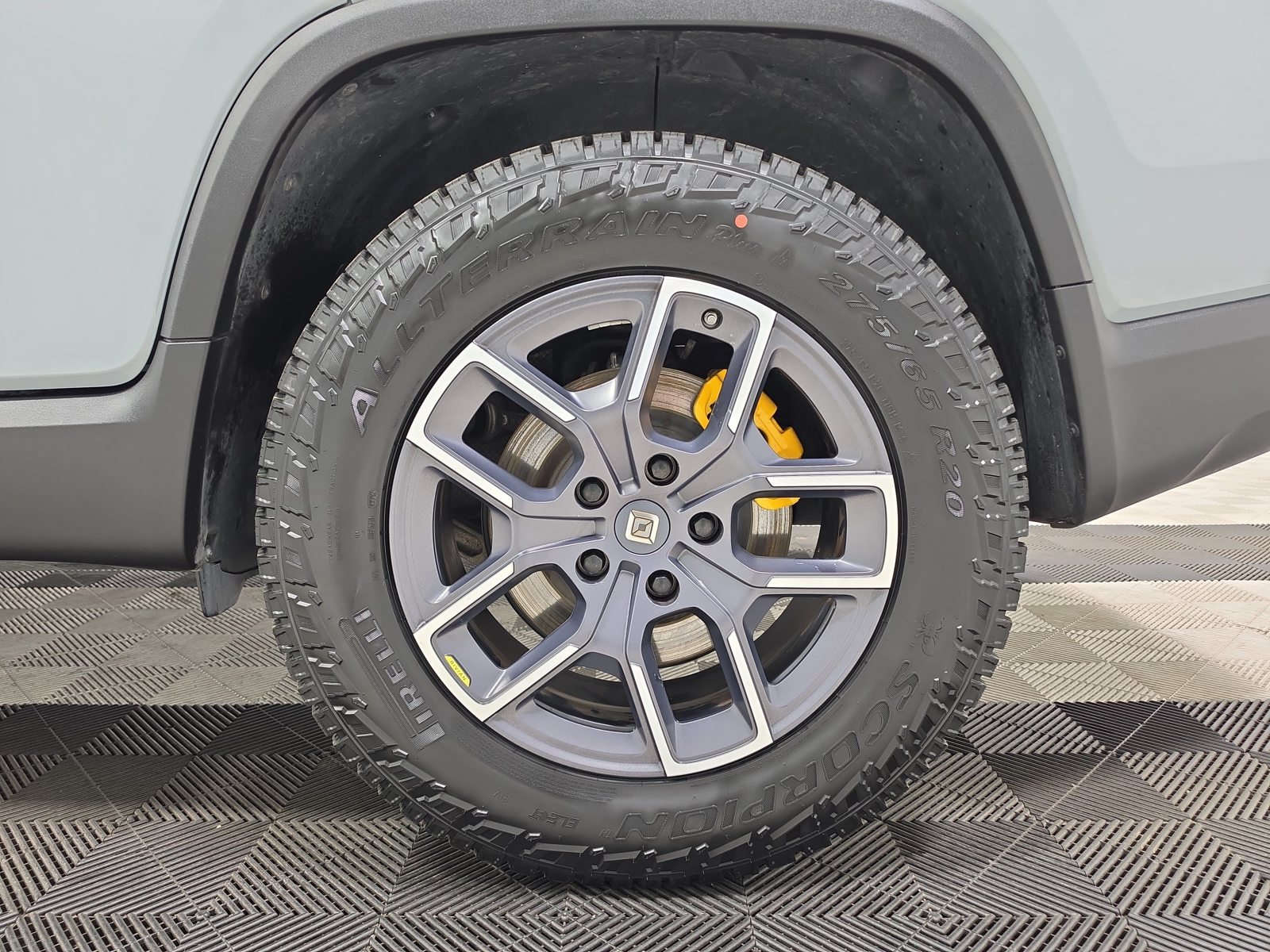 Used 2022 Rivian R1T Launch Edition AWD/4WD image 10