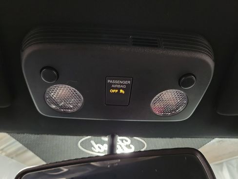 Used 2019 Ford Mustang Coupe RWD image 20