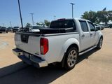 Used 2016 Nissan Frontier SV image 5