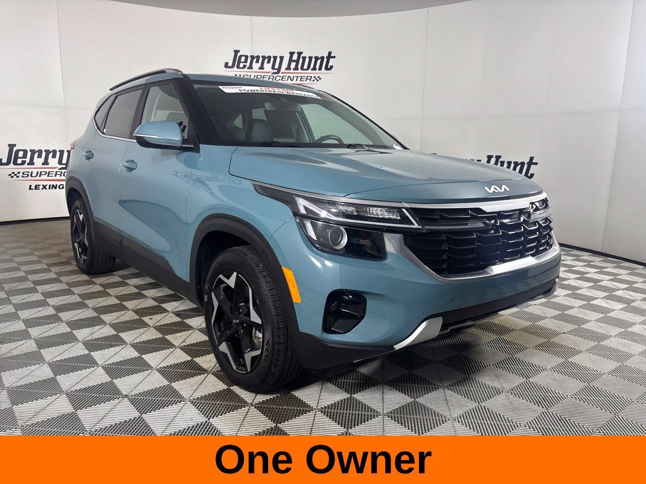 Used 2024 Kia Seltos EX AWD/4WD image 4