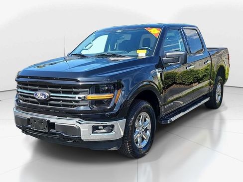 Used 2025 Ford F150 XLT w/ Equipment Group 301A Standard AWD/4WD image 9