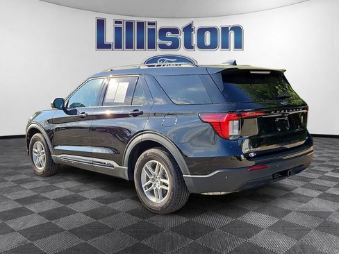 Used 2026 Ford Explorer Active AWD/4WD image 6