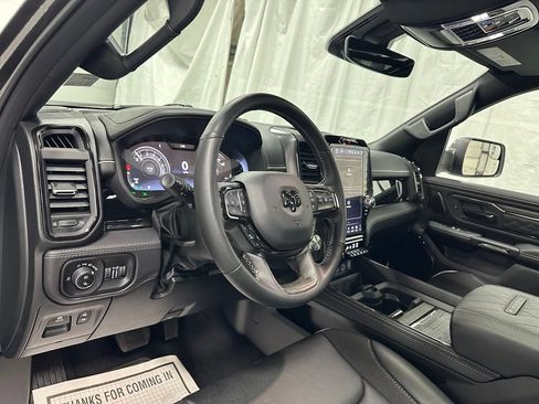Used 2026 RAM 1500 Limited AWD/4WD image 15
