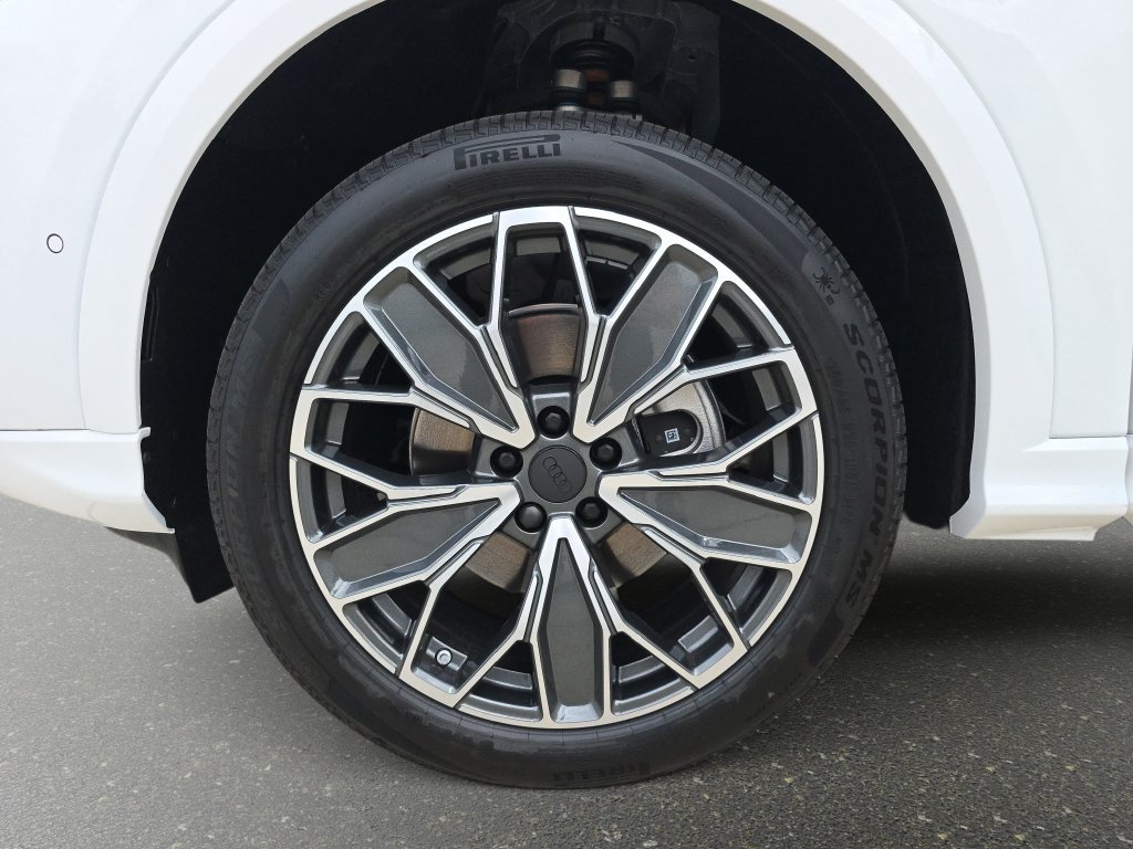 New 2026 Audi Q5 Premium AWD/4WD image 33