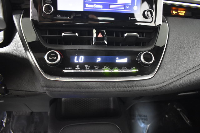 Used 2021 Toyota Corolla SE FWD image 22
