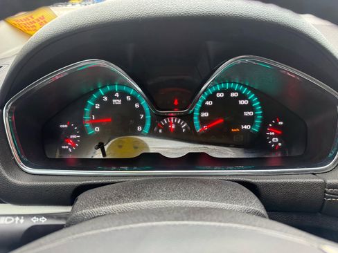 Used 2014 Chevrolet Traverse LT image 20