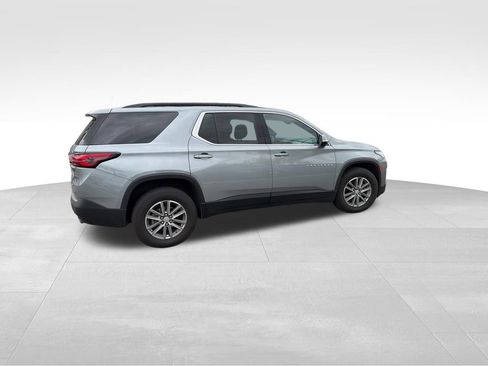 Used 2023 Chevrolet Traverse LT w/ LPO, Cargo Package AWD/4WD image 11