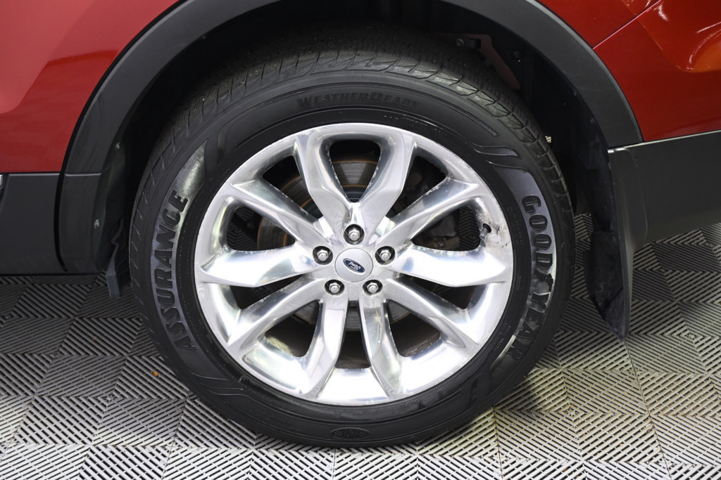 Used 2014 Ford Explorer XLT w/ Equipment Group 202A AWD/4WD image 20