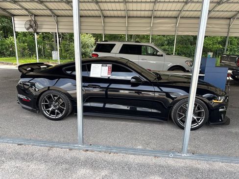 Used 2019 Ford Mustang GT Premium w/ Performance Package - Level 2 RWD image 6