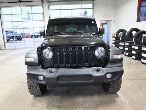 Used 2020 Jeep Wrangler Unlimited Sport image 2