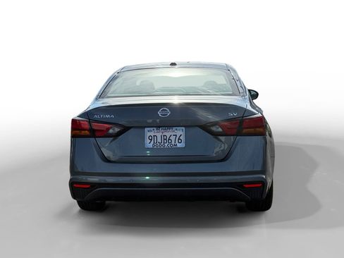 Used 2021 Nissan Altima 2.5 SV image 4