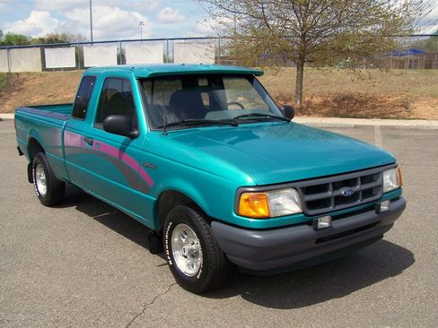 Used 1994 Ford Ranger STX image 1