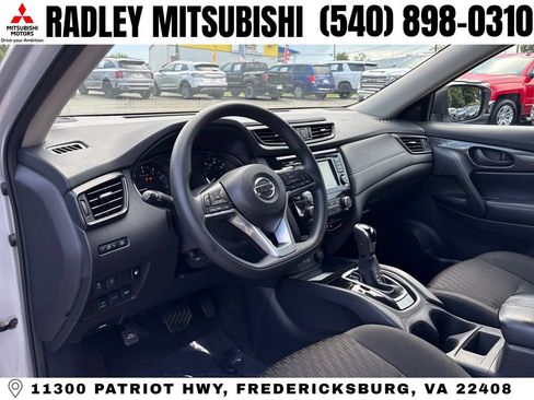 Used 2020 Nissan Rogue S AWD/4WD image 4