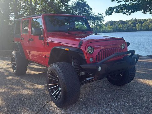 Used 2016 Jeep Wrangler Unlimited Sport w/ Quick Order Package 24S AWD/4WD image 1