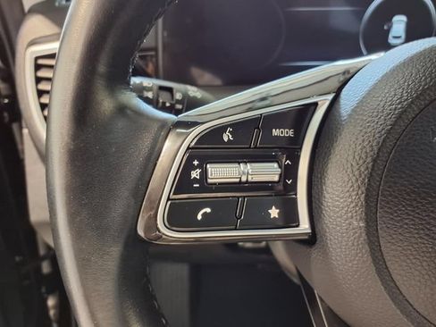 Used 2024 Kia Seltos S AWD/4WD image 8
