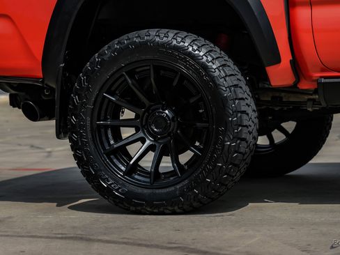 Used 2023 Toyota Tacoma TRD Pro AWD/4WD image 96