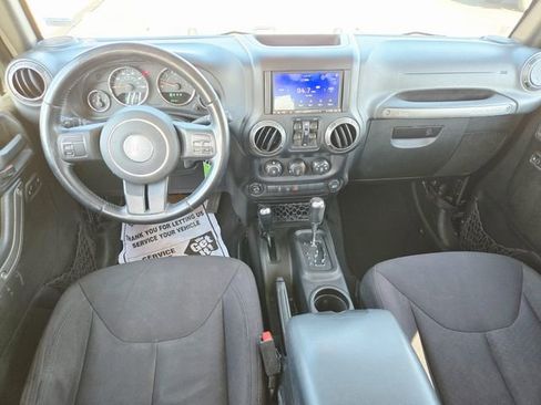 Used 2015 Jeep Wrangler Unlimited Sport w/ Quick Order Package 24S image 9