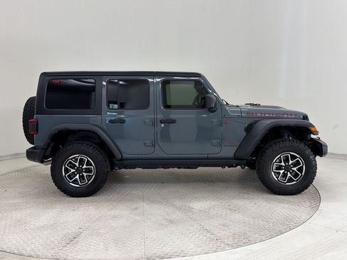 Used 2024 Jeep Wrangler Unlimited Rubicon w/ Safety Group AWD/4WD image 8