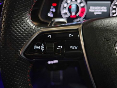 Used 2021 Audi RS 6 image 32