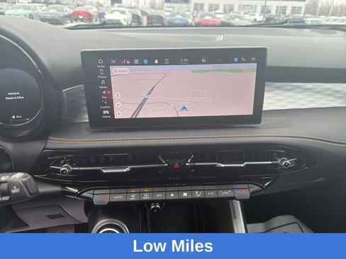 Used 2024 Alfa Romeo Tonale Ti image 14