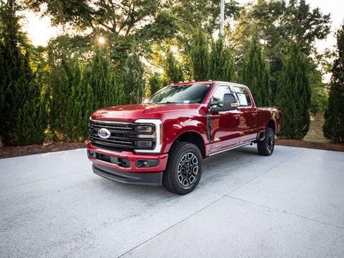 Used 2026 Ford F250 Platinum AWD/4WD image 6