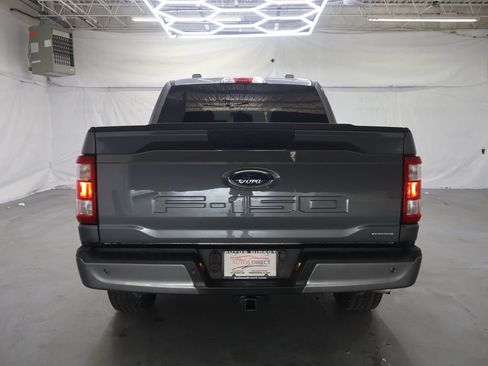 Used 2022 Ford F150 XL w/ STX Appearance Package RWD image 6