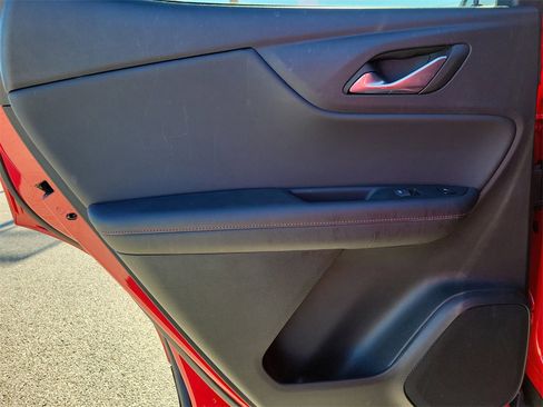 Used 2023 Chevrolet Blazer RS w/ Enhanced Convenience Package image 11