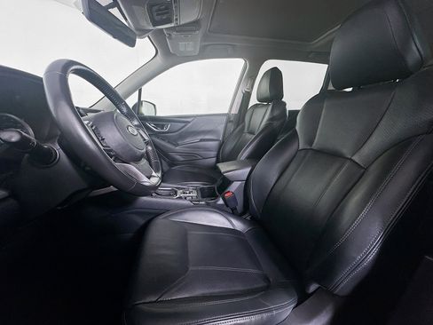 Used 2020 Subaru Forester Limited image 13