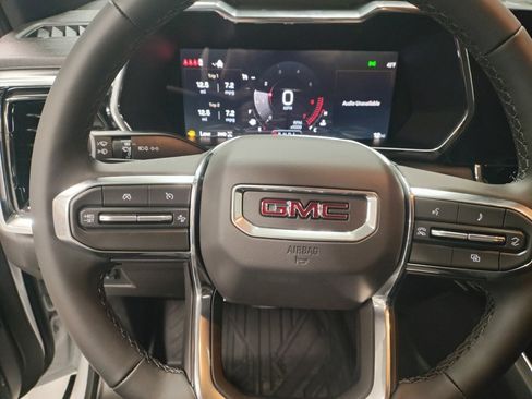 New 2026 GMC Canyon Elevation w/ Convenience Package image 27