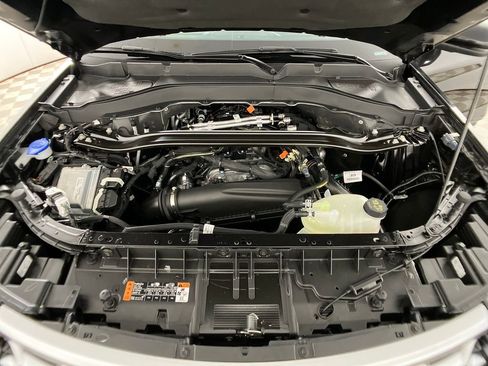 New 2026 Ford Explorer Platinum image 31