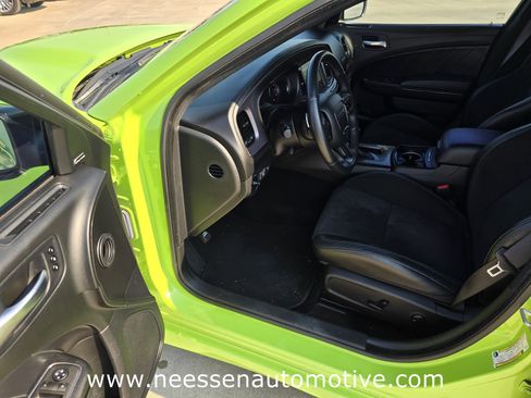 Used 2023 Dodge Charger R/T w/ Plus Group image 17