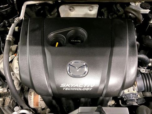 Used 2017 MAZDA CX-5 Sport image 32