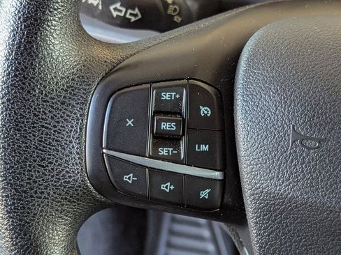 Used 2023 Ford Transit 350 XLT image 13