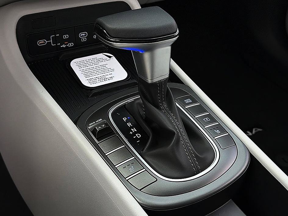 New 2027 Hyundai Kona SEL Sport FWD image 13