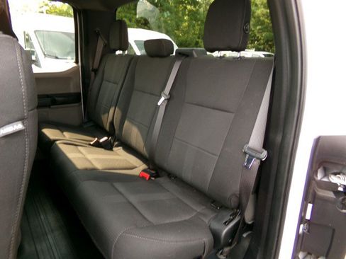 Used 2019 Ford F150 XL w/ Equipment Group 101A Mid AWD/4WD image 15