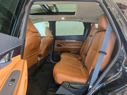 Certified 2023 INFINITI QX60 Sensory w/ Vision Package AWD/4WD image 23