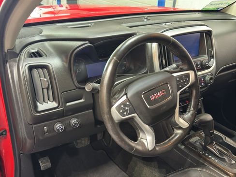 Used 2015 GMC Canyon SLT w/ Driver Alert Package image 17