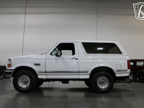 Used 1992 Ford Bronco XLT image 20