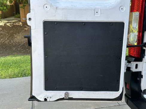 Used 2023 RAM ProMaster 2500 FWD image 38