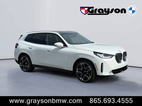 New 2026 BMW X3 xDrive30i w/ Premium Package AWD/4WD image 1