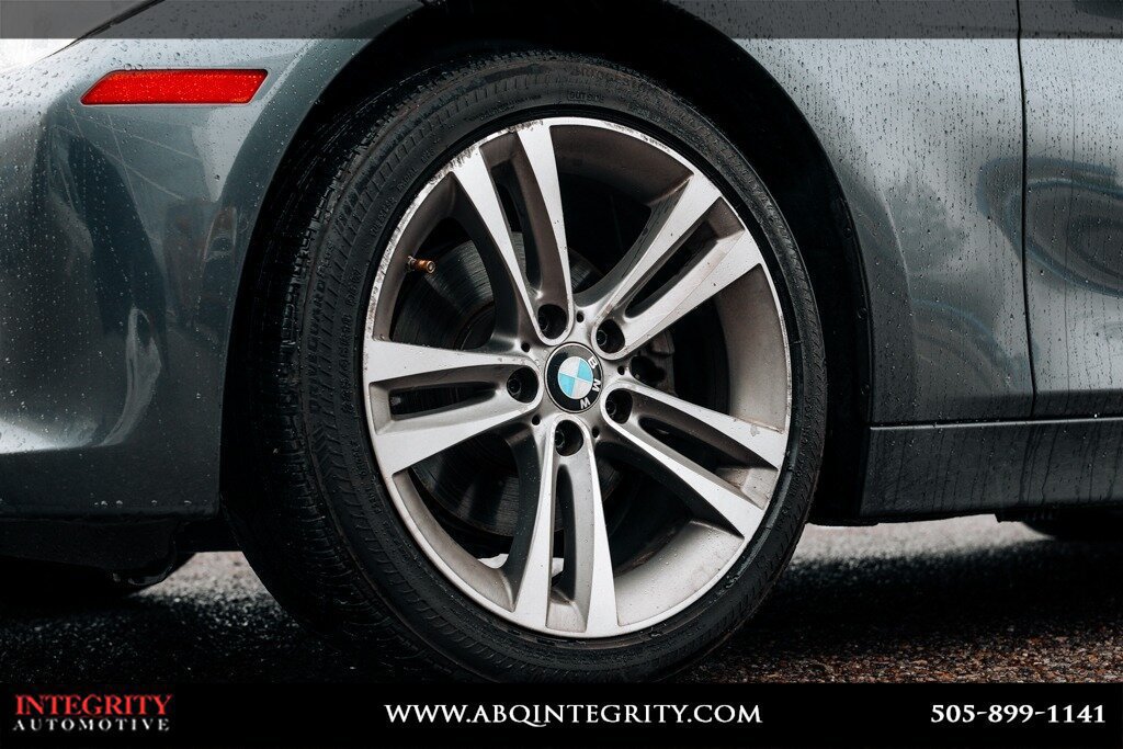 Used 2013 BMW 328i xDrive Sedan AWD/4WD image 11