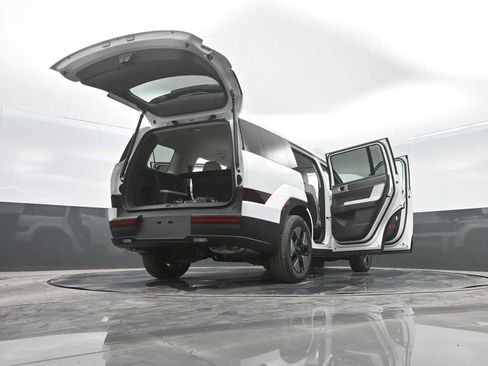 New 2026 Hyundai Santa Fe SE image 42