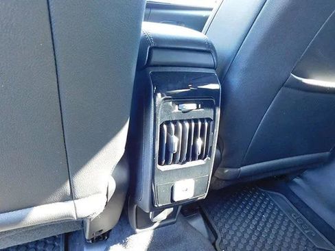 Used 2025 Jeep Compass Trailhawk AWD/4WD image 11