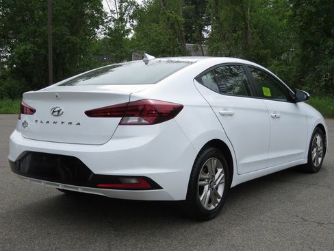 Used 2019 Hyundai Elantra Value Edition w/ Cargo Package FWD image 5