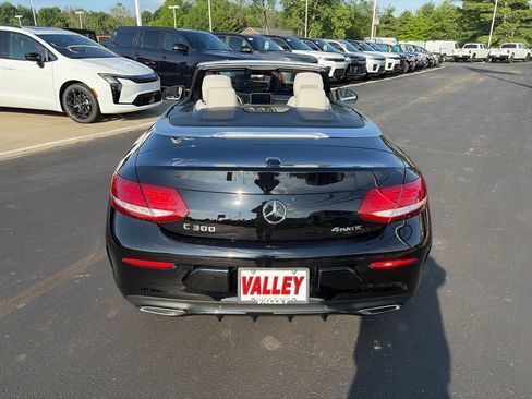 Used 2018 Mercedes-Benz C 300 4MATIC Cabriolet image 6