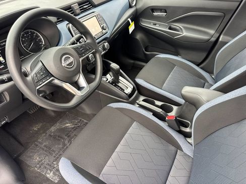 New 2025 Nissan Versa SV w/ Trunk Package image 9