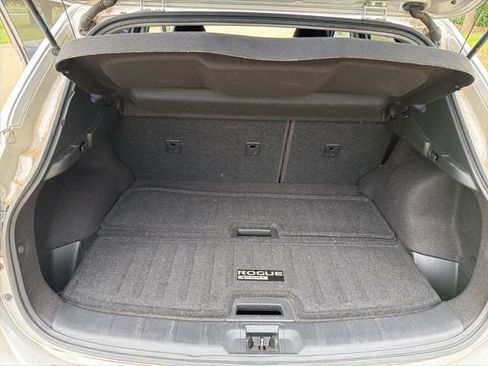 Used 2017 Nissan Rogue Sport SL FWD image 21