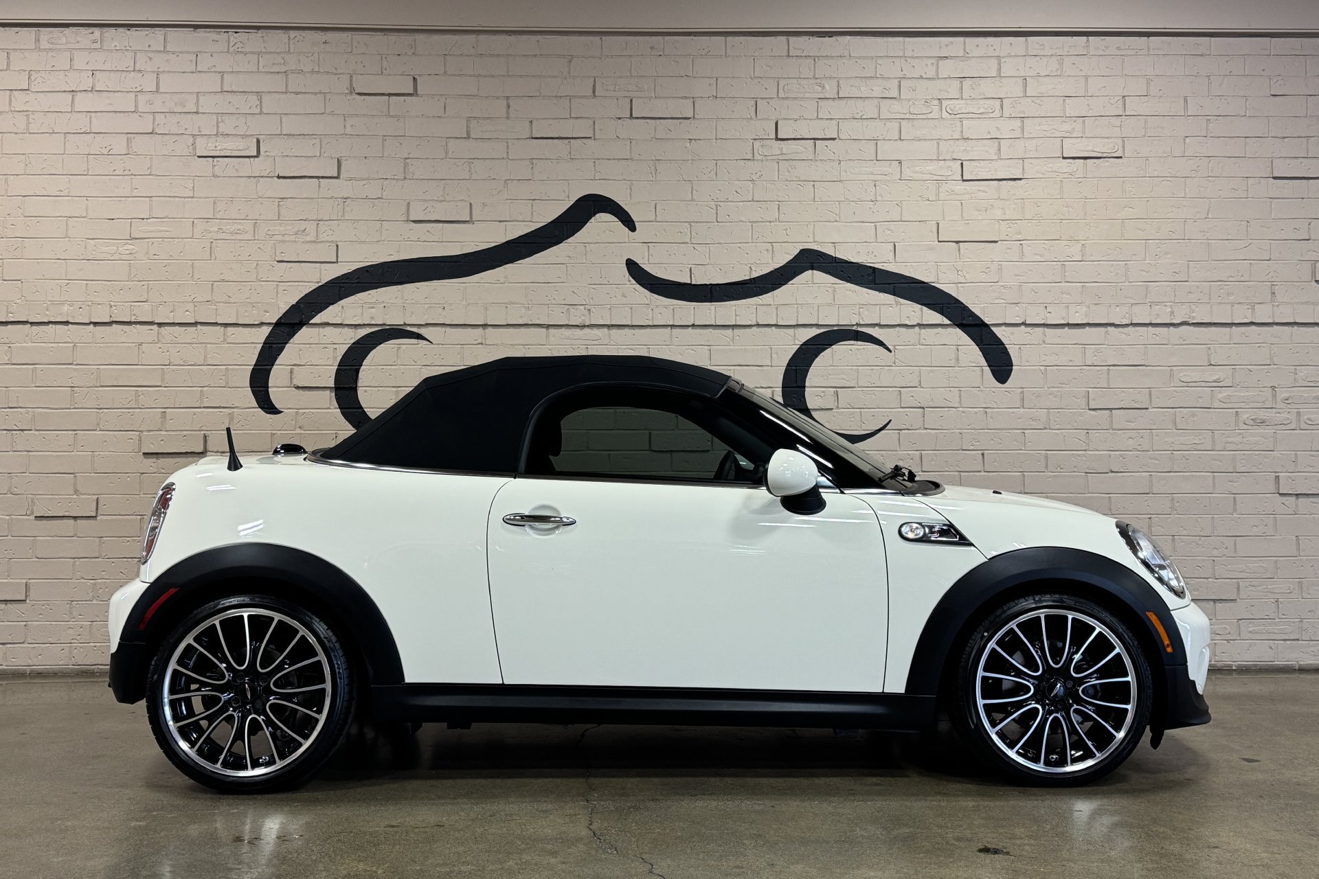 Used 2013 MINI Cooper Roadster S FWD image 4