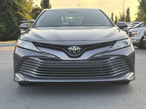 Used 2018 Toyota Camry XLE w/ Driver Assist Package FWD image 8