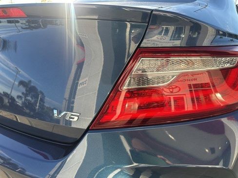 Used 2017 Honda Accord EX-L image 7